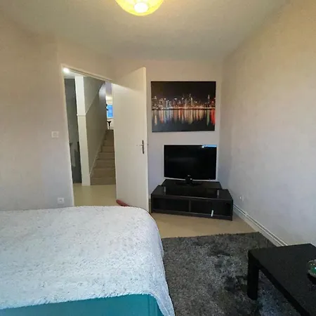 Privee Homestay